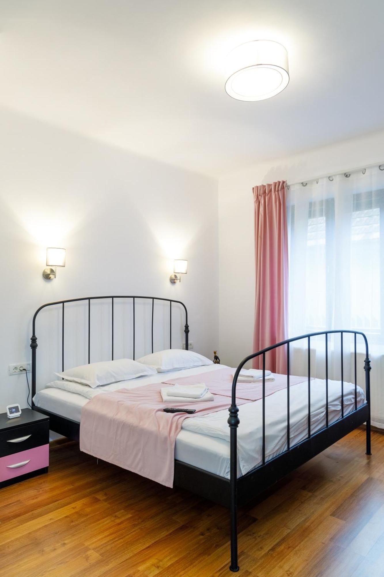 Apartament Modern Brašov Exteriér fotografie