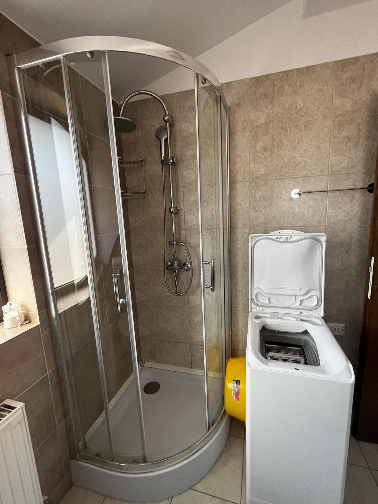 Apartament Modern Brašov Exteriér fotografie