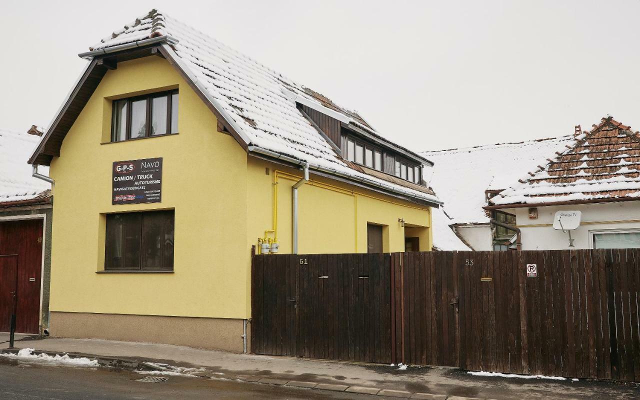 Apartament Modern Brašov Exteriér fotografie